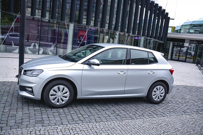 Škoda Fabia (2022) 4 Ambition 7ST Aut DSG 1MAJ ČR - fotka 35 z 36