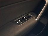 Volkswagen Touran (2015) 2.0 TDI, Navi, Park. senzory - náhled 15