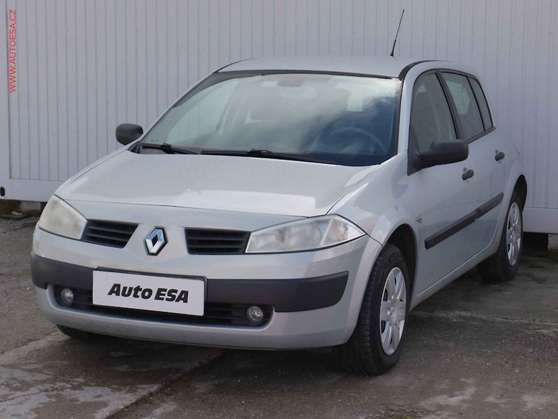 Renault Mégane (2003) 1.5 dCi, 1.maj, servis.kniha - fotka 3 z 15