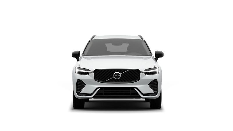 Volvo XC60 (2026) B5 PLUS - fotka 2 z 13