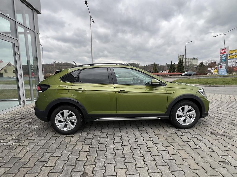 Volkswagen Taigo (2023) 1.0 TSI, pěkný stav - fotka 6 z 28