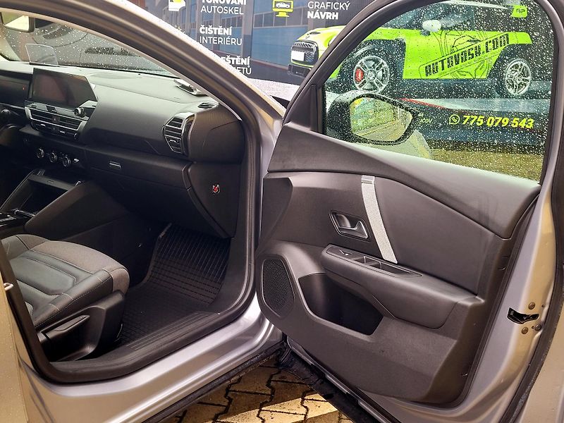 Citroën C4 X 96kW AT8 *SERV.KNÍŽKA*      - fotka 23 z 55