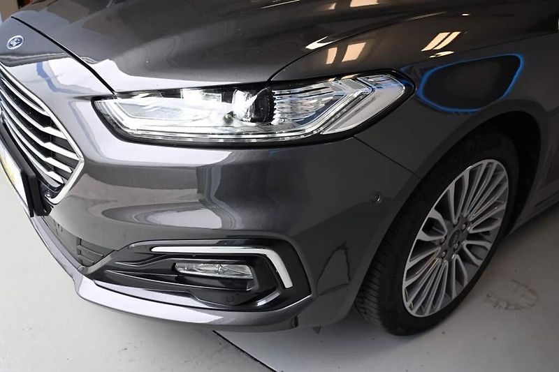 Ford Mondeo (2022) 2.0 LED SONY ACC Tažné 8AT ECO - fotka 31 z 35