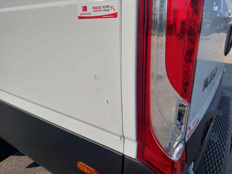 Iveco Ostatní 35S18 L4H2 Pojízdná dílna - fotka 42 z 42