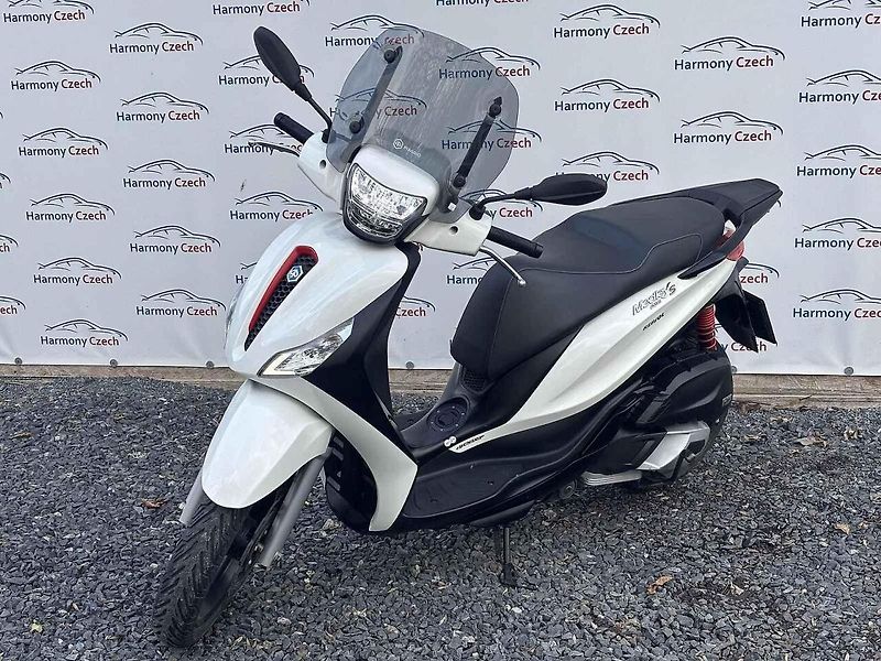 Skútr Honda PCX 125.