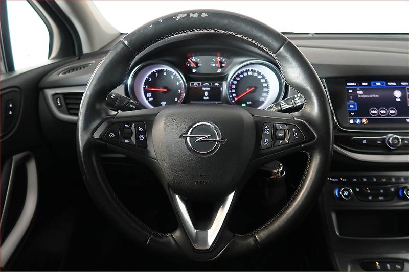 Opel Astra (2021) Edition 1.2 Turbo, Serv.kniha - fotka 16 z 19