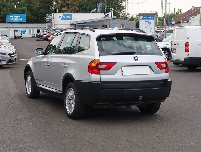 BMW X3 (2006) 2.0d, 4X4, Xenony - fotka 4 z 15