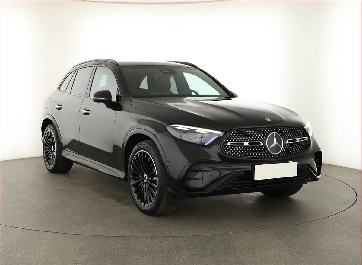 Mercedes-Benz GLC 220 d 4MATIC, AMG Line