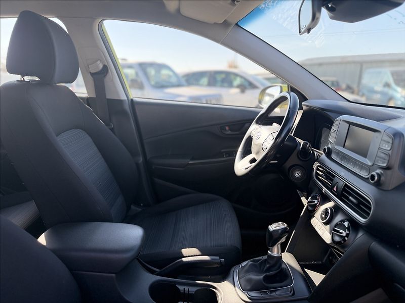 Hyundai Kona T-GDi 88kW SERVISKA - fotka 23 z 26