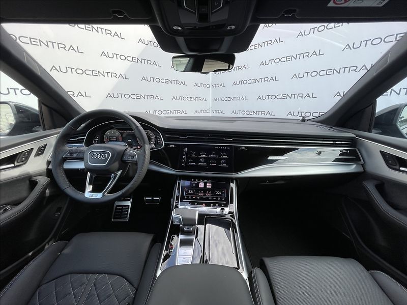Audi Q8 3,0 TDi 50 S-line Individual - fotka 25 z 35