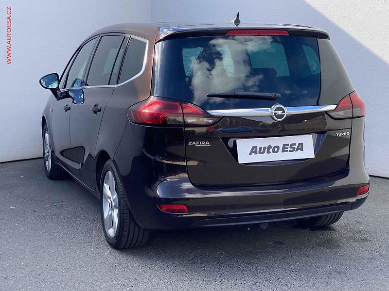 Opel Zafira (2016) 1.4T, ČR, AT, navi, park - fotka 6 z 18