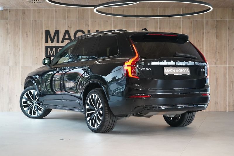 Volvo XC90 B5 AWD PLUS Dark, Vzduch, 360° - fotka 11 z 47