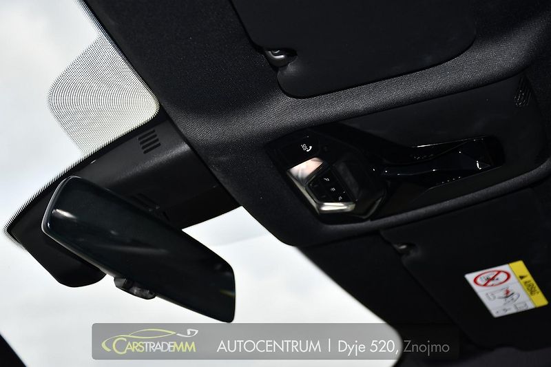 BMW Řada 2 218d M-SPORT 1M ČR TAŽNÉ - fotka 43 z 49