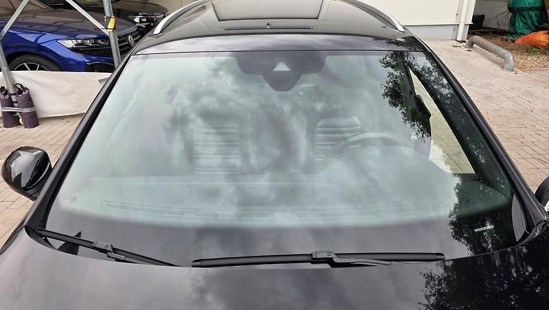 Volkswagen Passat (2023) 2.0 TDI 110kW DSG R-line - fotka 36 z 37