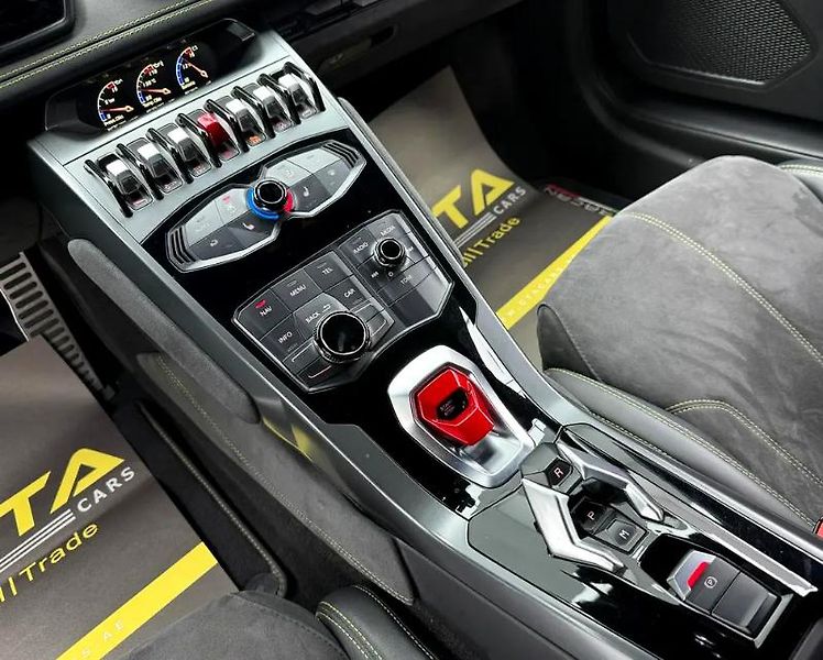 Lamborghini Huracán (2016) Zadokolka V10 - fotka 10 z 14