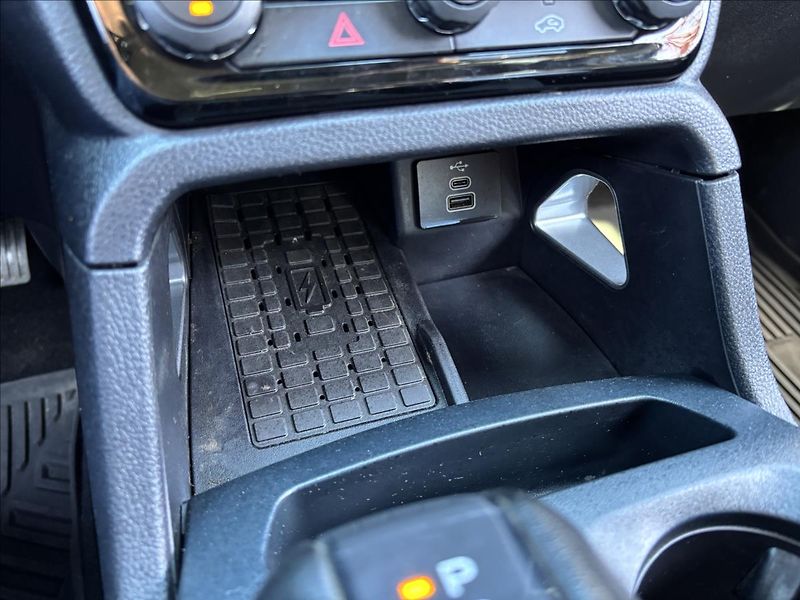 Ford Ranger 3,0 EcoBlue 177kW V6 Wildtrak - fotka 36 z 43