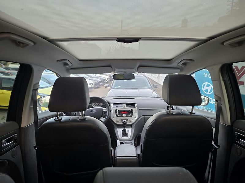 Ford Kuga 2.0-AUTOMAT-KŮŽE/TEXTIL-ODĚRKY - fotka 17 z 27