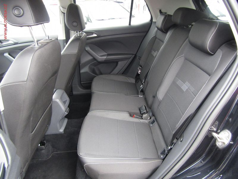 Volkswagen T-Cross (2020) 1.0 TSi, Style, LED, navi - fotka 10 z 19