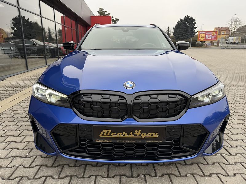 BMW Řada 3 (2023) M340i 275kW XDRIVE HUD PANORAM - fotka 15 z 53
