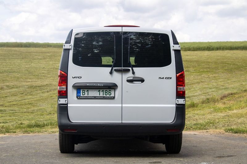 Mercedes-Benz Vito - fotka 6 z 20