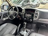 Mitsubishi Pajero 3,2 DI-D  Instyle 4x4+Serviska - náhled 18