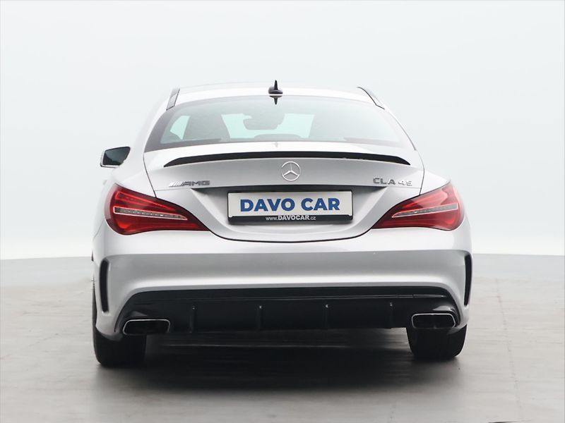 Mercedes-Benz CLA 2,0 45 AMG 280kW 4MATIC LED - fotka 6 z 29