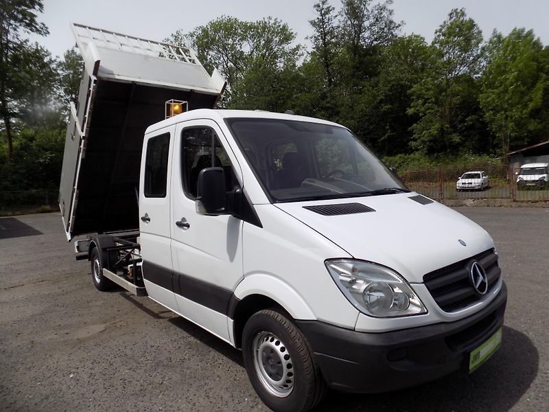 Mercedes-Benz Sprinter (2012) 2,2 95KW 7 MÍST SKLÁPĚČ  - fotka 42 z 46