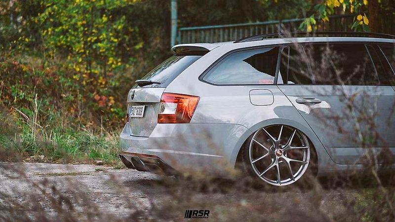 Škoda Octavia Combi RS od RSR-Performance.