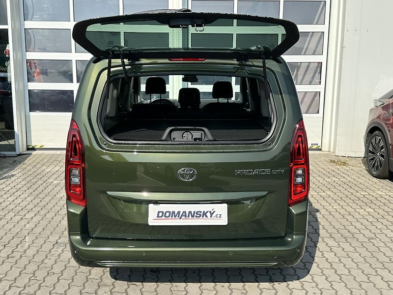 Toyota ProAce City Verso 1.5D-6M/T - FAMILY LONG - fotka 17 z 22