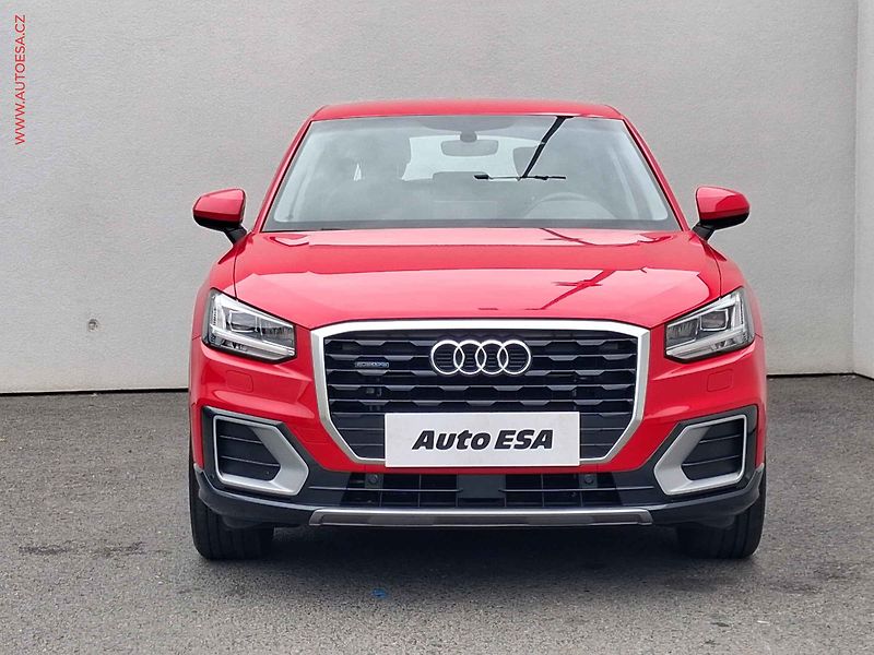 Audi Q2 (2018) 2.0 TFSi quattro, AT, LED - fotka 2 z 20