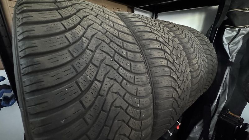 Hyundai Kona (2021) Smart 1.0 T-GDI DCT - fotka 25 z 26