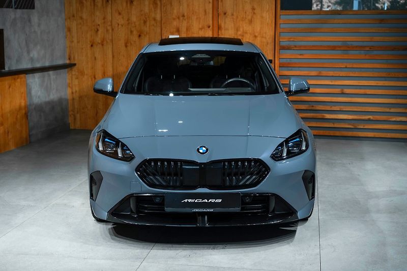 BMW Řada 1 - fotka 2 z 20