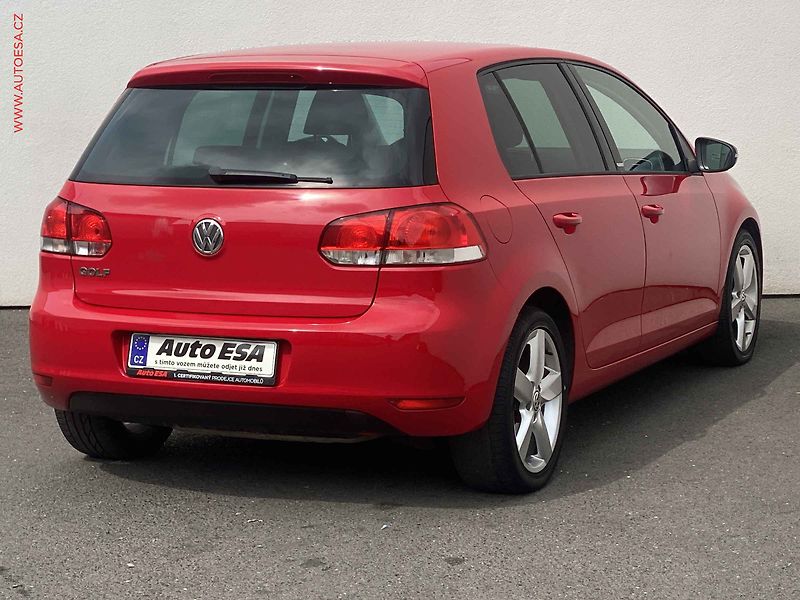 Volkswagen Golf (2011) 1.2 TSi, Style, +ALU - fotka 4 z 15