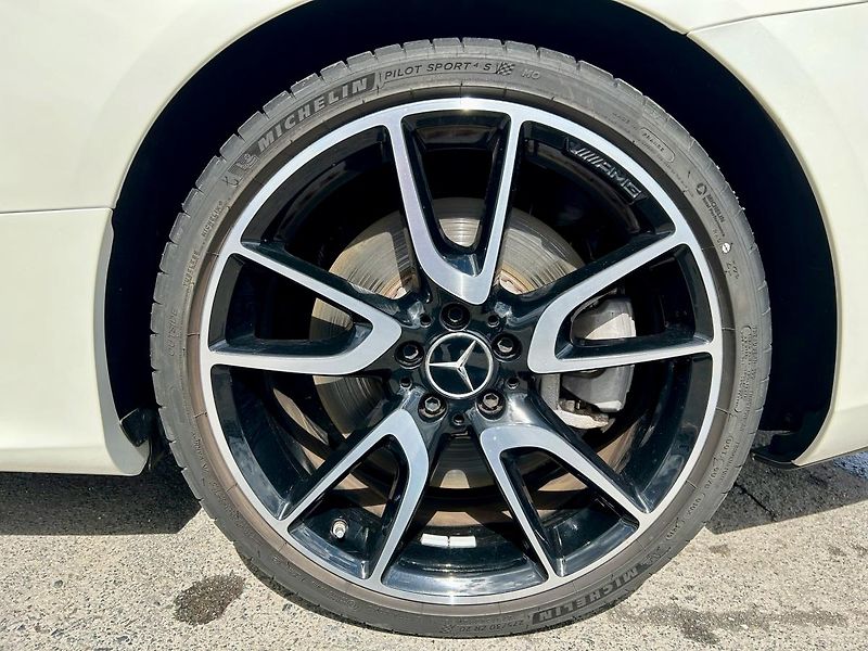 Mercedes-Benz Třídy E (2021) E 53 AMG Coupe 4M+ TOP ZÁRUKA  - fotka 31 z 32