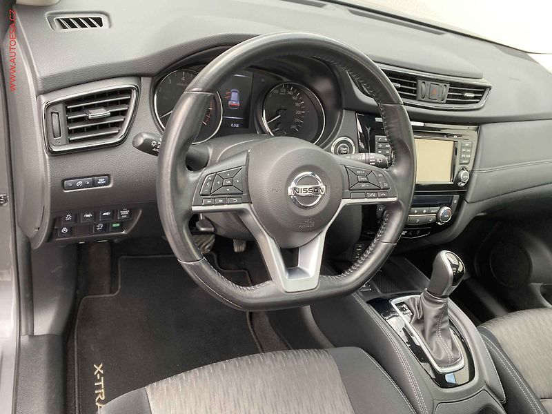 Nissan X-Trail (2020) 1.3 DiG-T, N-Connecta, AT - fotka 12 z 20