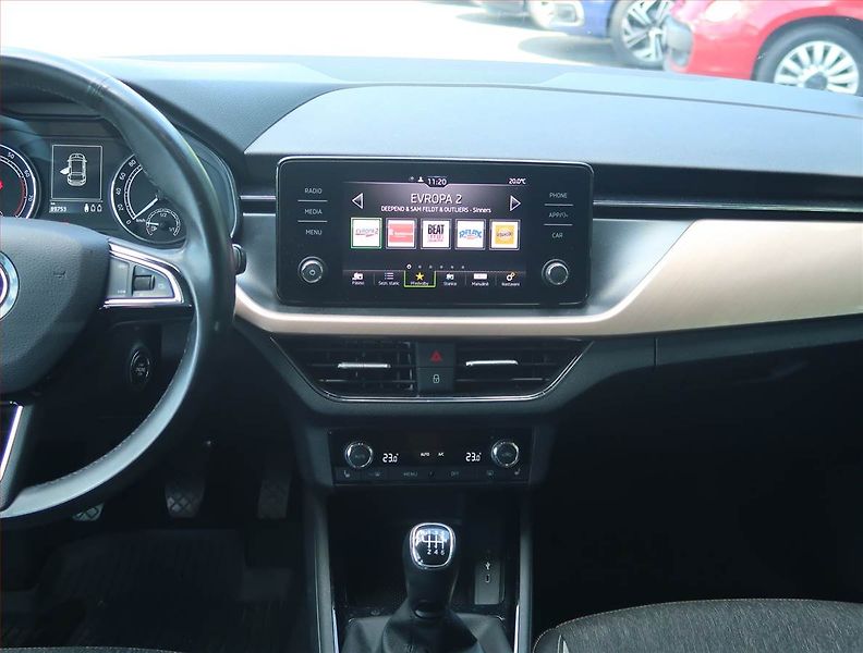 Škoda Scala (2020) Style Plus 1.5 TSI, ČR,1.maj - fotka 12 z 18
