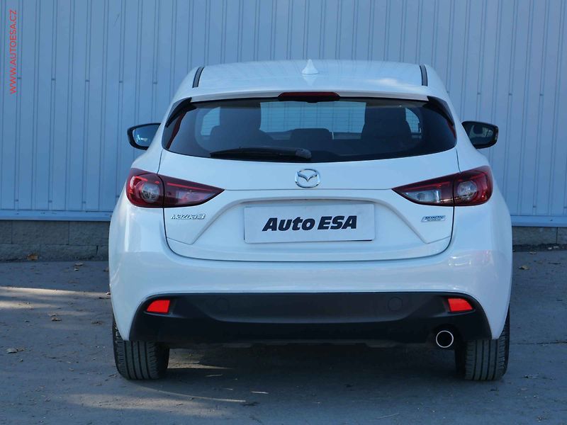 Mazda 3 (2014) 1.5i, ČR, AC, temp - fotka 5 z 24