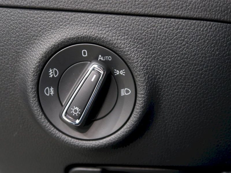 Škoda Superb (2021) STYLE PLUS 2.0TDI 147KW DSG 4x - fotka 36 z 40