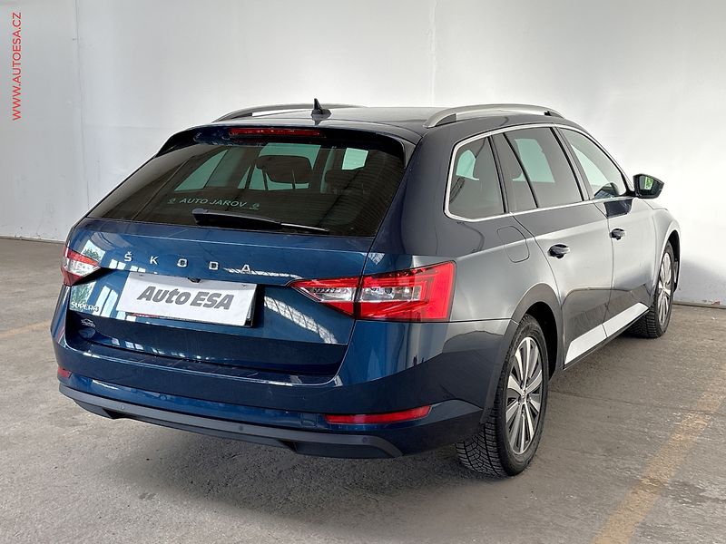 Škoda Superb (2023) 2.0 TDi, 1.maj,ČR, Style - fotka 4 z 18