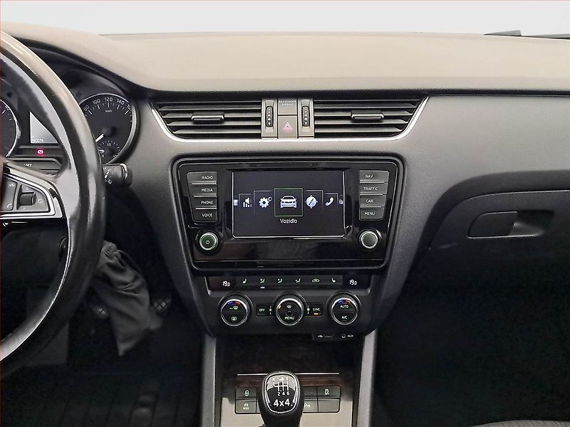 Škoda Octavia (2016) Style 2.0 TDI 4x4, 4X4, Navi - fotka 12 z 22