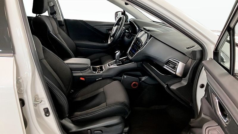 Subaru Outback 2.5i 4WD Active + tažné - fotka 10 z 24