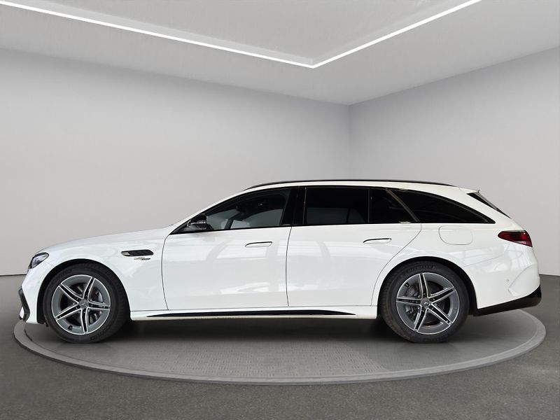 Mercedes-Benz Třídy E (2025) Mercedes-AMG E 53 HYBRID 4MATI - fotka 4 z 25