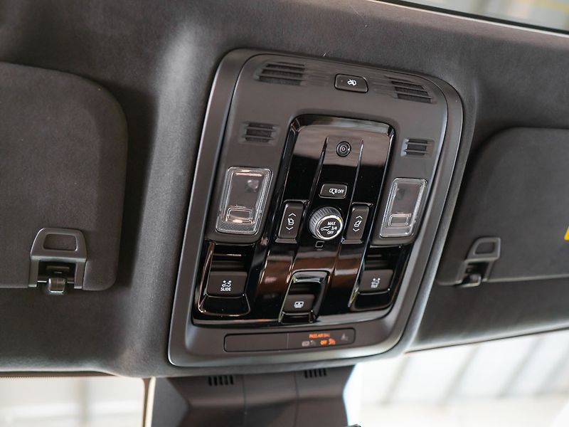 Cadillac Escalade (2026) 6.2 ESV Sport Platinum 2026 - fotka 35 z 45