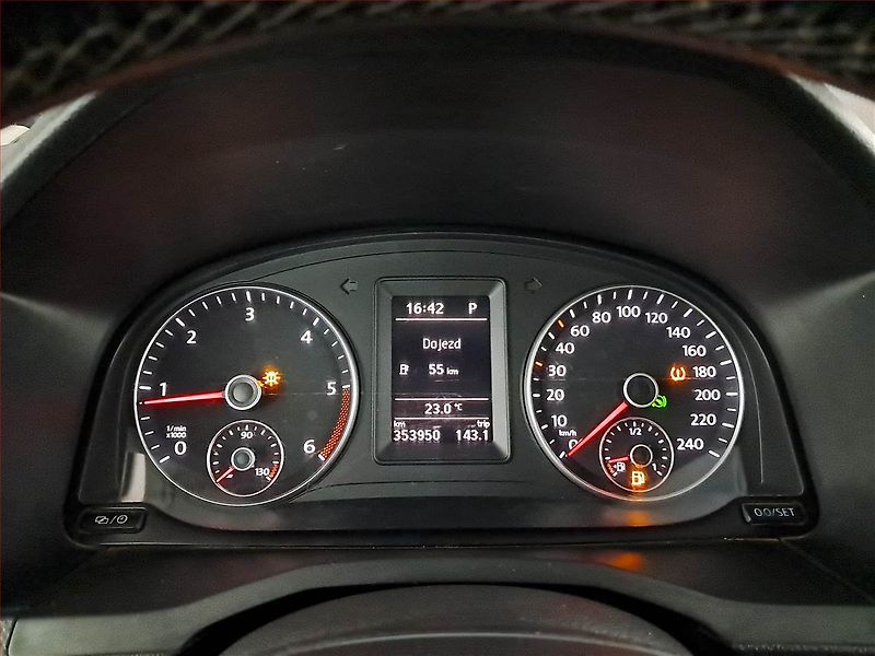 Volkswagen Caddy (2016) Comfortline 2.0 TDI, 7Míst - fotka 11 z 20