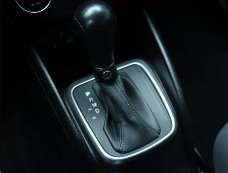 Fiat Tipo (2016) 1.6 16V, Automat, Tempomat - fotka 13 z 14