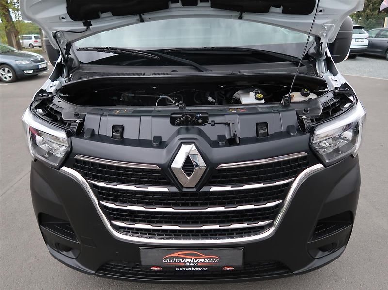 Renault Master 2,3 dCi,100kW,L2H2,7míst,DPH - fotka 19 z 21