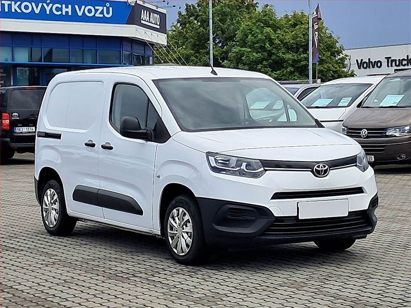 Toyota ProAce City (2021) 1.5 D4-D, ČR, 1Maj, DPH - fotografie inzerátu