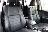 Toyota RAV4 2,5 Hybrid 4x4 LED, NAVI, kůže - náhled 15