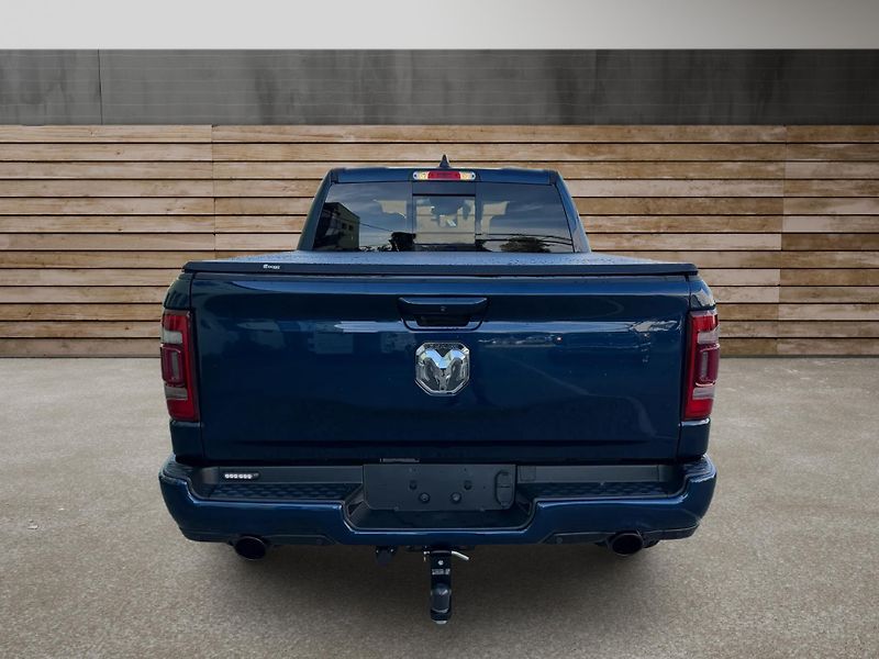 Dodge RAM (2024) +LARAMIE+OFFROAD PAKET+ - fotka 4 z 26