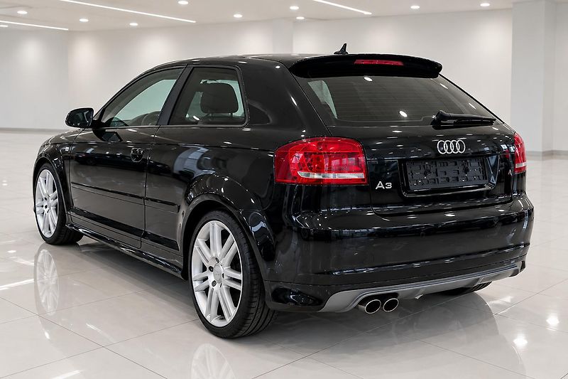 Audi S3 (2006) - fotka 10 z 22